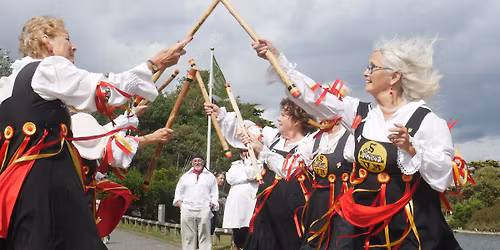 Sompting Village Morris - The Bull Inn, Goring
