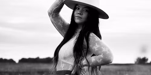 Rylie Lynn live at Wrigley!