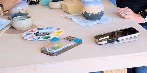 Holiday Scraffito Circle