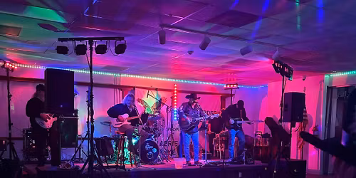 The Port Smokehouse   Buckeye Lake