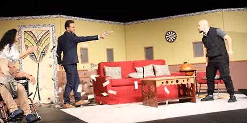 \u0415\u043b\u0435\u043d\u0430 \u041f\u0435\u0442\u0440\u043e\u0432\u0430 \u0432 \u043a\u043e\u043c\u0435\u0434\u0438\u044f\u0442\u0430 "ADIOS, \u0413-\u041d \u041c\u0418\u041d\u0418\u0421\u0422\u042a\u0420"