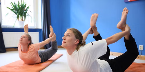 Grundkurser i klassisk yoga och meditation