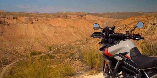 Triumph Red Desert Off- Road Tour