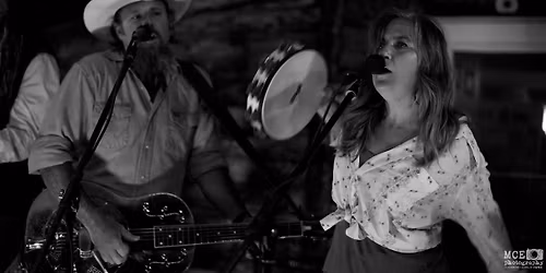 Blue Mother Tupelo at the Blue Canoe