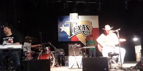 Red's Tavern presents Close Enough For Country Band