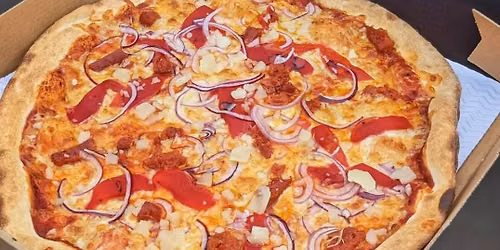 Chow Pizza Van Onsite