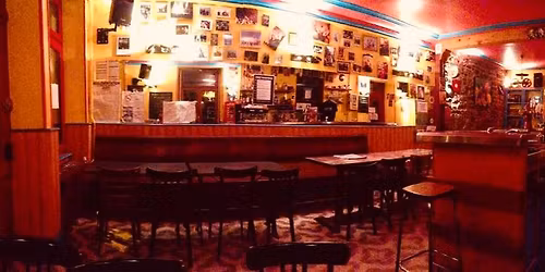 No\u00ebl au caf\u00e9