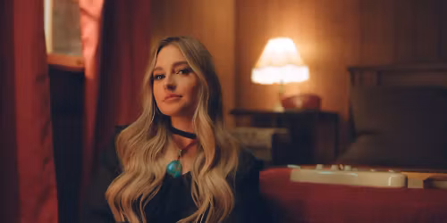 Erin Kinsey in Biloxi