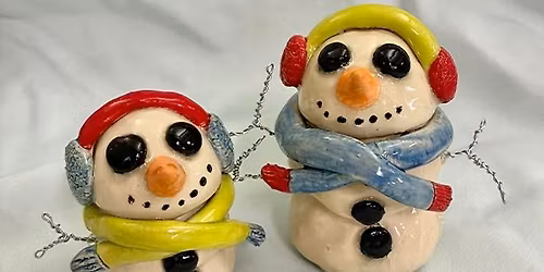 Class: Pinch Pot Snowmen
