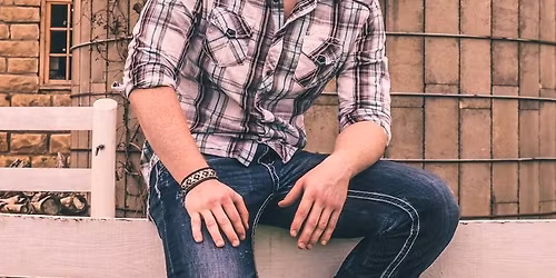 Kurt Bearinger LIVE at Long Siding Station!