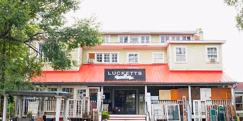 Antiquing Tour: Lucketts and Leesburg