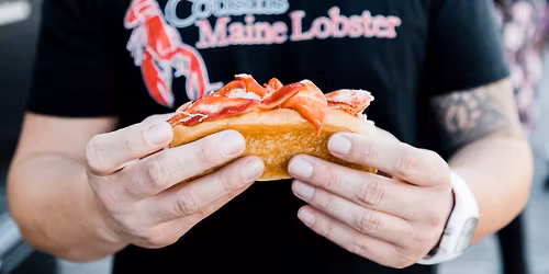 Cousions Maine Lobster\ud83e\udd9e at Miami : Haulover Park