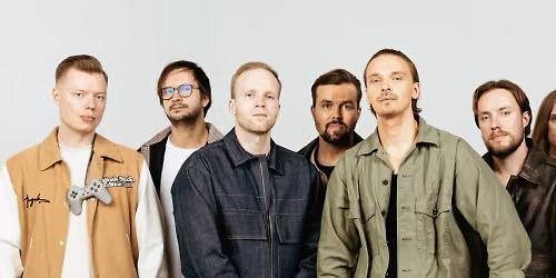Roope Salminen &amp; Koirat in Helsinki