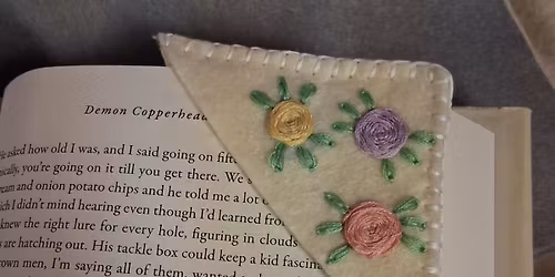 Felt embroidery bookmark stitching 