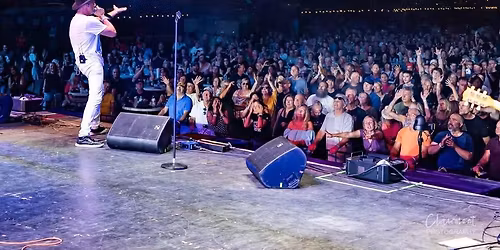 Live in Windsor the Hip Experience