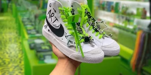 Fuega Lab: Taller de personalizaci\u00f3n de sneakers