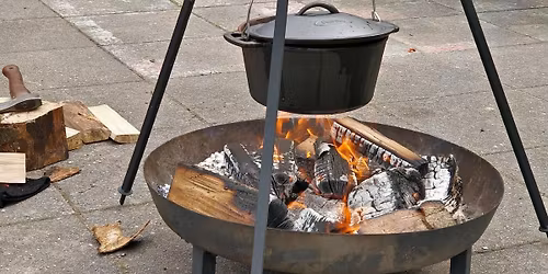 S\u00f8ndagsspisning og leg - vi byder p\u00e5 risengr\u00f8n p\u00e5 b\u00e5l