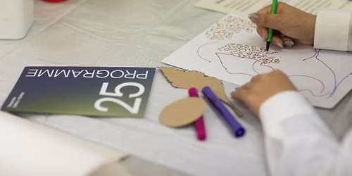Slow Look and Drawing Session: Nostalgism