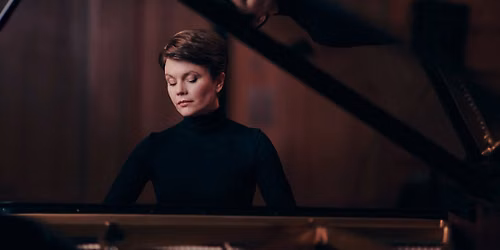 Barber Lunchtime Concert - Clare Hammond