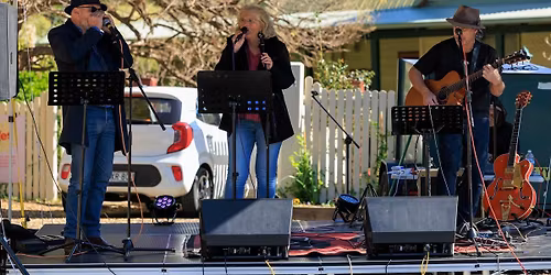 Reflections Trio at the Dromedary Hotel Tilba 