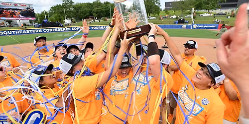 Parking Tennessee Lady Volunteers at South Carolina Gamecocks Womens Basketball