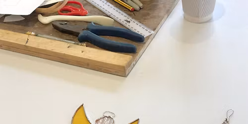 Making Stained Glass Christmas Baubles (SOLD OUT)