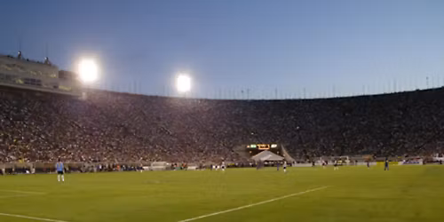 Parking Los Angeles Football Club at Houston Dynamo FC