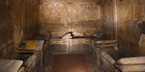 L'IPOGEO DEI CRISTALLINI, uno spettacolo di luci nel buio della terra