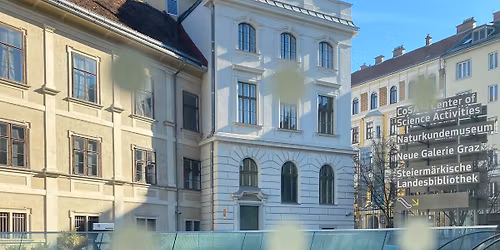 * Bibliothek erlesen * Buchpr\u00e4sentation: Ode an das verlorene Notizbuch