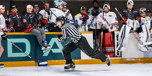 PRAGUE - WINTER 2026 - Skills next to Zizkov tower