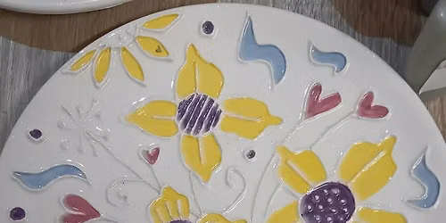 Clay Slip Trailing