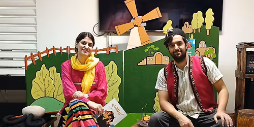 "K\u00e6doo Ghelghele zen" "Hajastem o vajestem"