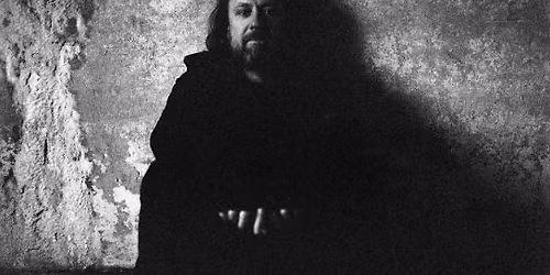 D\u00f8gnkiosk og Hvide Spalter p\u00e5 People Like Us Beer Bar.