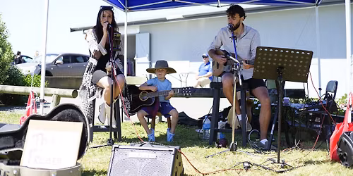 TE AWANGA MARKET DAY