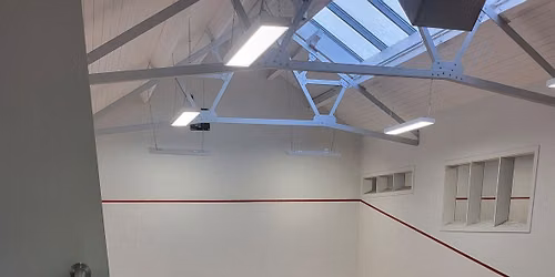Beginner Squash Coaching Session, 6pm-7pm | Leicester Squash & Racketball Club