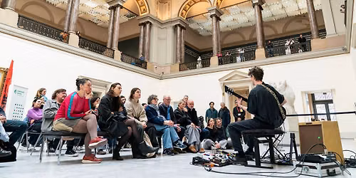 Guided tour: art, a question of gender? (EN)
