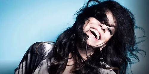 Bebel Gilberto in Saint Louis