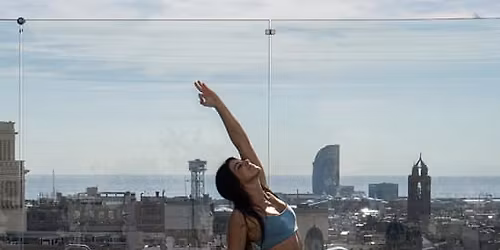 Yoga con Lululemon & Brunch en Rooftop