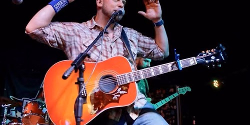 Ben Morris | Cavalry Court & Canteen Bar & Grill | Century Court , TX