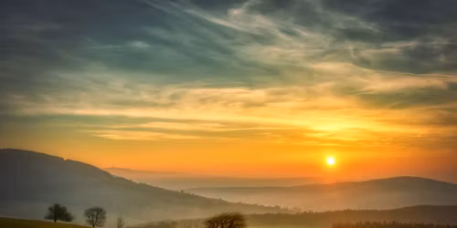 Listopad\u00f3wka w Bia\u0142ych Karpatach ( Trekking na pograniczu S\u0142owacko-Czeskim)