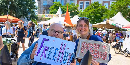 Knuffel degene die ze verdienen