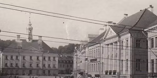 Tartu University Art Museum tour and brunch with Oxford and Cambridge Society