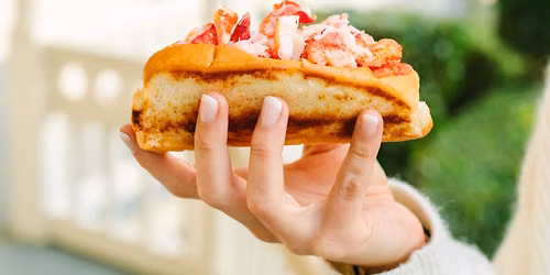 \ud83e\udd9e Cousins Maine Lobster Food Truck at Fleet Farm - Muskego