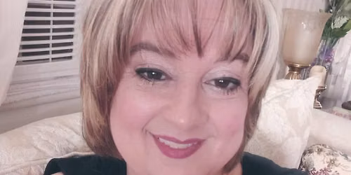 Kathleen Lorraine - Psychic Medium and Tarot Card Reader