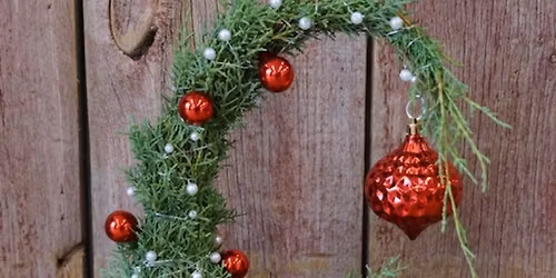 Ladies Fair - Grinch Tree Centerpiece workshop Nov 8