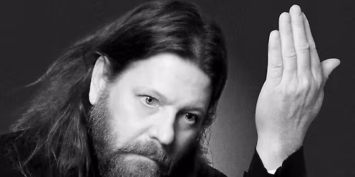 Max Lorentz sjunger David Bowie