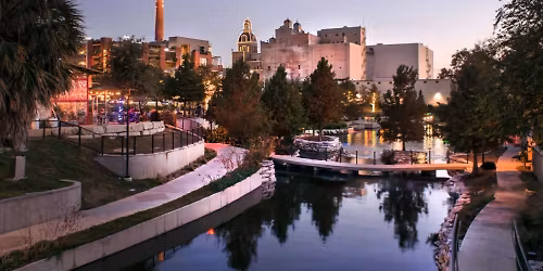 Mission Ruck Monthly Pearl \/ Brackenridge Park Hike