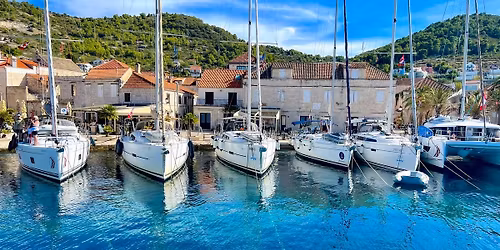 Day Sailing Course - Sailing Essentials!