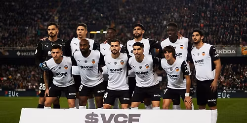 Valencia CF vs Elche CF at Mestalla Stadium