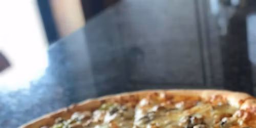 Dinner & Live Music - PIZZA NIGHT!